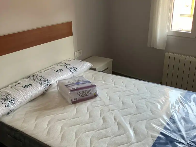 Wohnung zur Miete in Calle Virgen, 12, Motilla del Palancar Schlafzimmer von Wohnung zur Miete in Motilla del Palancar mit Klimaanlage, Heizung und Möbliert