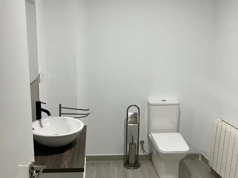 Wohnung zur Miete in Calle Virgen, 12, Motilla del Palancar Badezimmer von Wohnung zur Miete in Motilla del Palancar mit Klimaanlage, Heizung und Möbliert