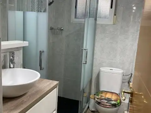 Piso de alquiler en Calle Vista Verde, 6, Almuñecar Centro Baño de Piso de alquiler en Almuñécar con Aire acondicionado