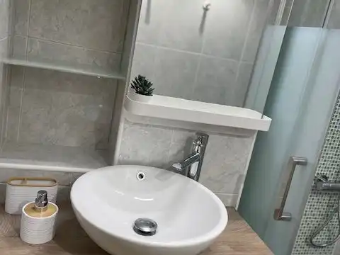 Piso de alquiler en Calle Vista Verde, 6, Almuñecar Centro Baño de Piso de alquiler en Almuñécar con Aire acondicionado
