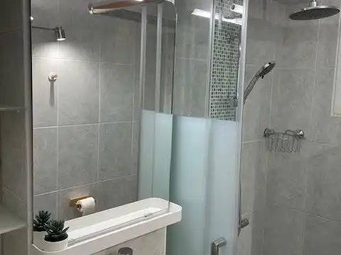 Piso de alquiler en Calle Vista Verde, 6, Almuñecar Centro Baño de Piso de alquiler en Almuñécar con Aire acondicionado