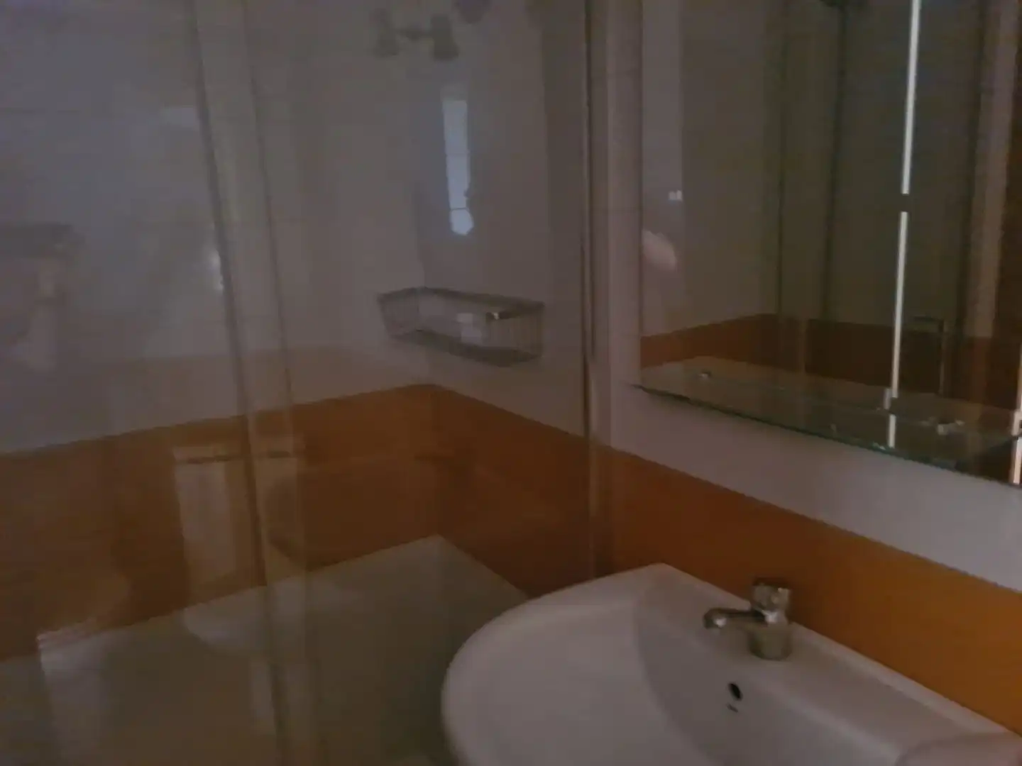 Piso en venta en Calle Becea, 11, Santa María - Pio XII Baño de Piso en venta en Ciudad Real con Calefacción, Piscina y Amueblado