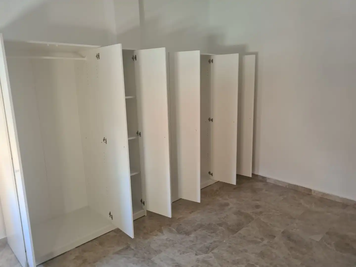 Piso en venta en Calle Becea, 11, Santa María - Pio XII Habitación de Piso en venta en Ciudad Real con Calefacción, Piscina y Amueblado