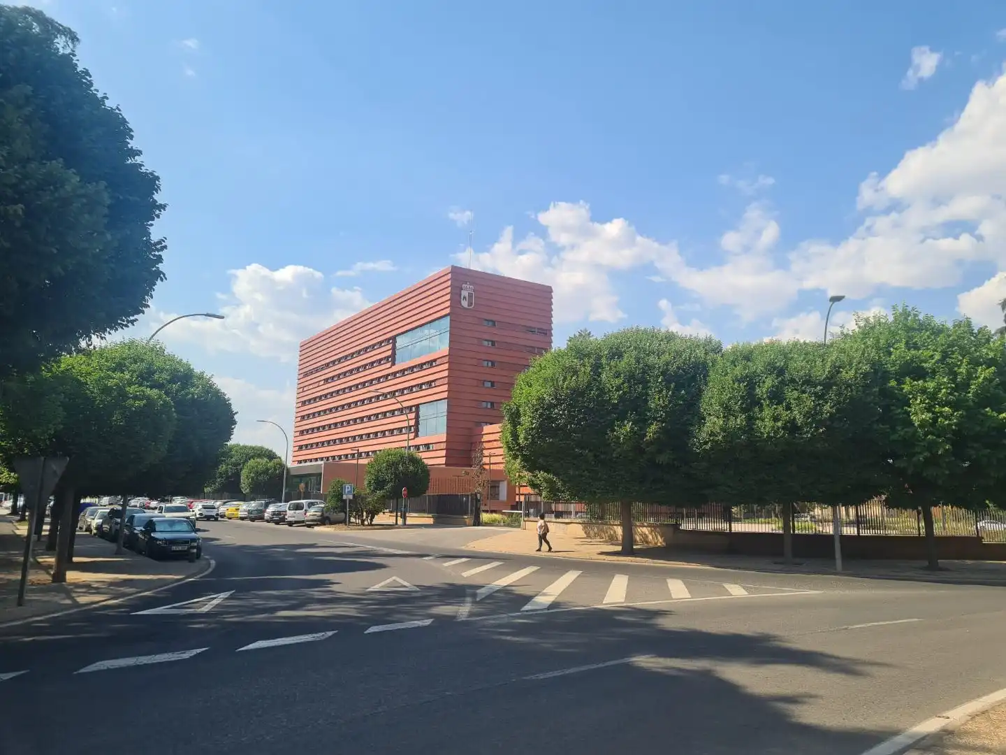 Piso en venta en Calle Becea, 11, Santa María - Pio XII Vista exterior de Piso en venta en Ciudad Real con Calefacción, Piscina y Amueblado