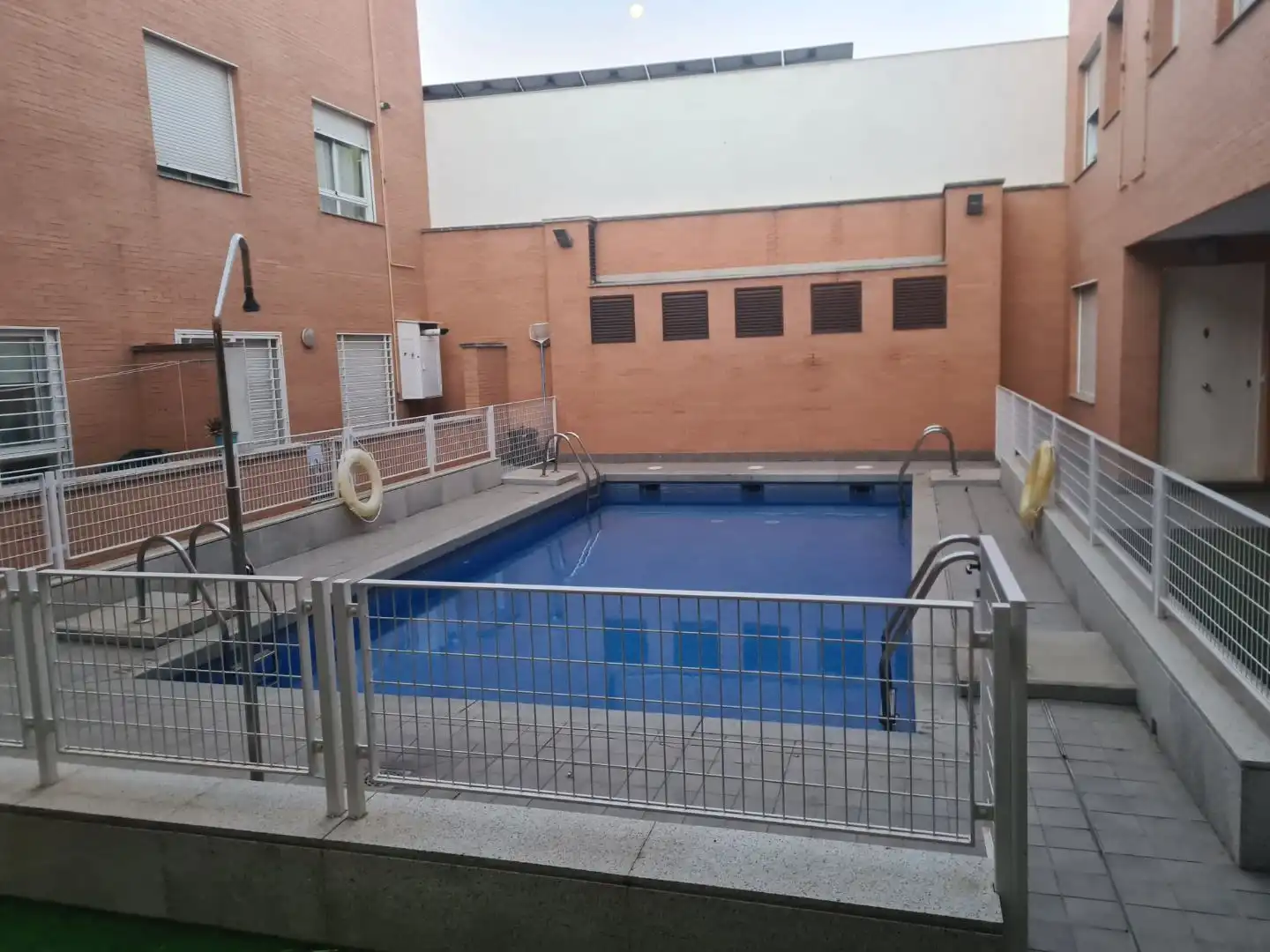 Piso en venta en Calle Becea, 11, Santa María - Pio XII Piscina de Piso en venta en Ciudad Real con Calefacción, Piscina y Amueblado