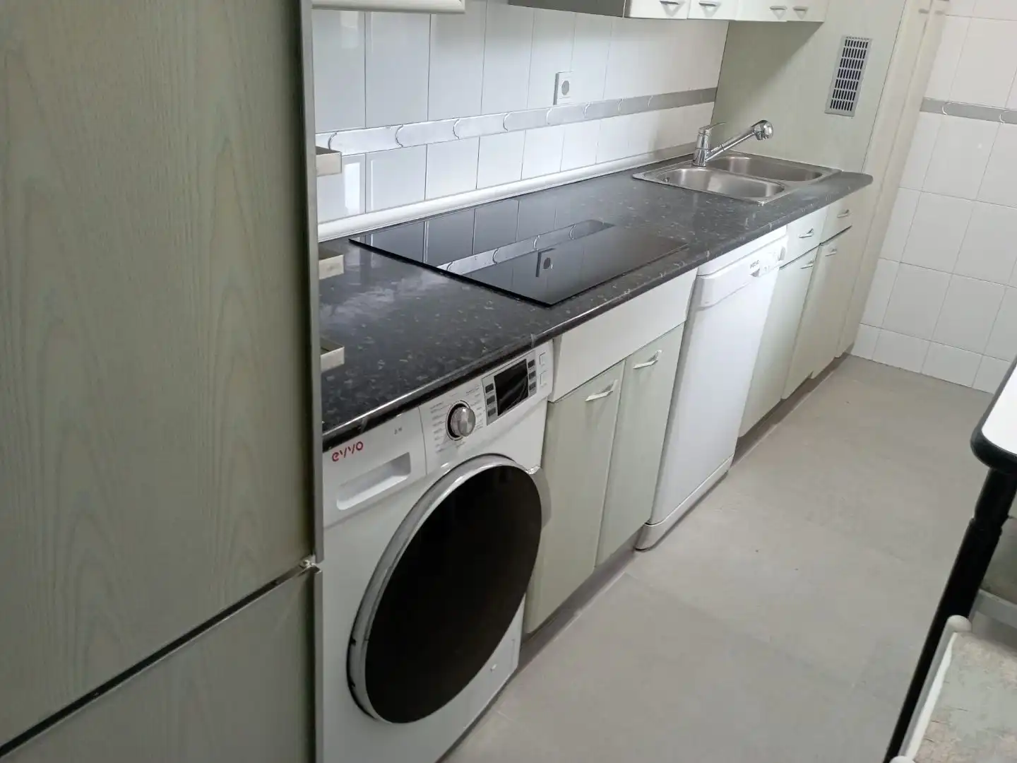 Wohnung zur Miete in Calle Francisco Salinas, 57, San Pedro de la Fuente Wohnung zur Miete in Calle Francisco Salinas, 57, San Pedro de la Fuente
