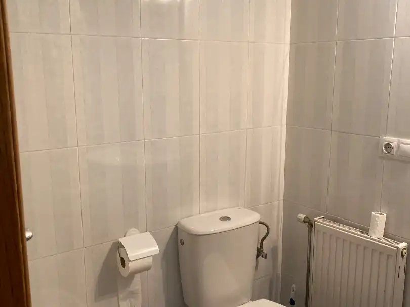 Wohnung zur Miete in Calle Coimbra, 1, Universidad - Las Huelgas Badezimmer von Wohnung zur Miete in Burgos Capital mit Balkon