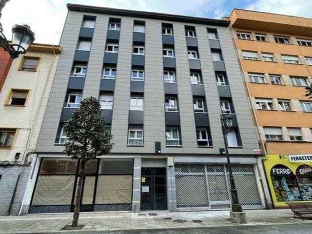 Piso en Venta en Calle Vázquez de Mella, 15 en Vallobín