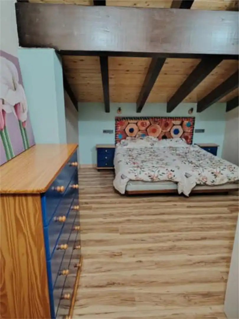 Einfamilien-Reihenhaus zur Miete in Huerta del Marquesado Schlafzimmer von Einfamilien-Reihenhaus zur Miete in Huerta del Marquesado mit Heizung und Privatgarten