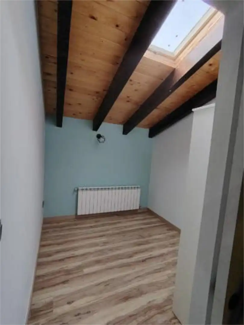 Einfamilien-Reihenhaus zur Miete in Huerta del Marquesado Einfamilien-Reihenhaus zur Miete in Huerta del Marquesado mit Heizung und Privatgarten