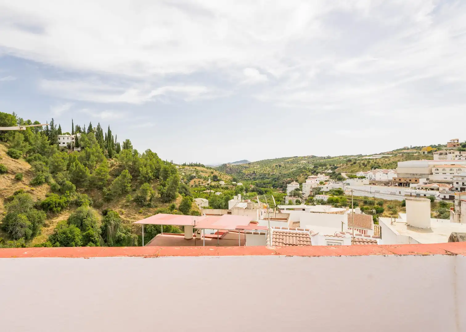 Casa adosada en venda a Calle Cuesta del Caño, 10, Tolox Terrassa de Casa adosada en venda en Tolox amb Terrassa i Balcó