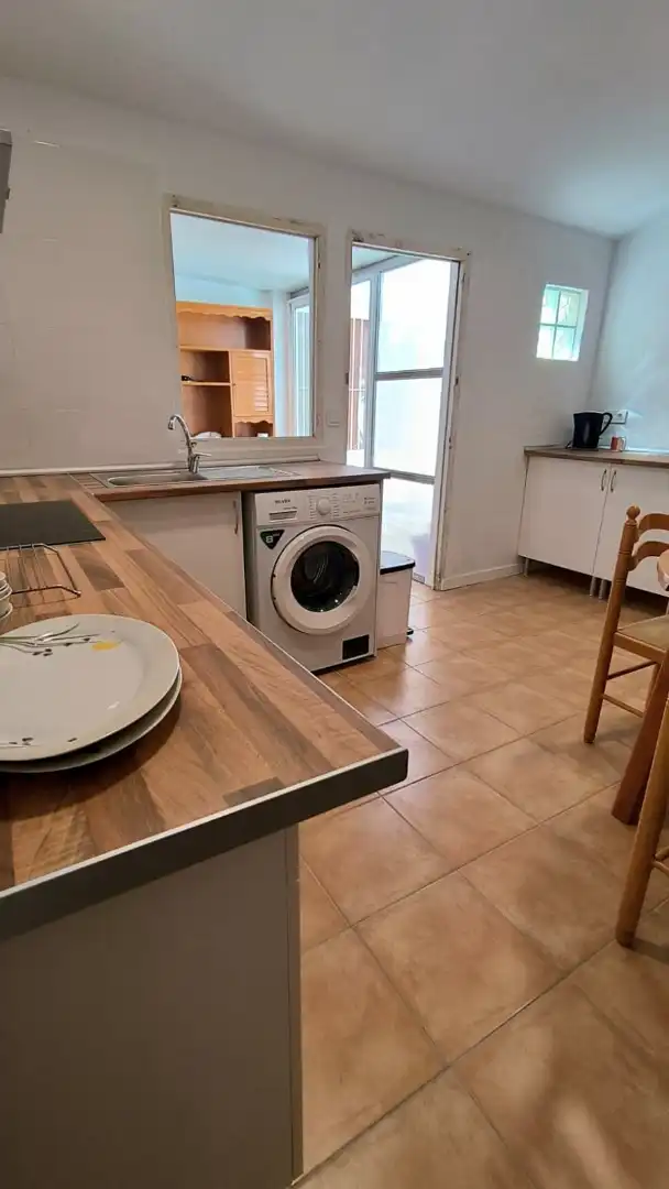 Zimmer in Calle Alfonso XIII, 40, Centro Zimmer in Calle Alfonso XIII, 40, Centro