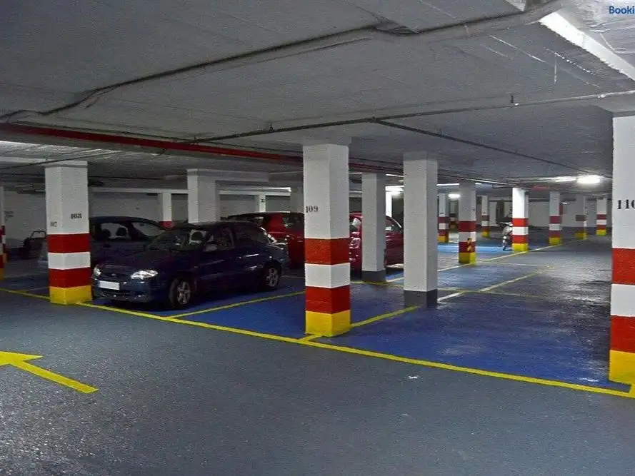 Piso de alquiler en Avenida Juan Melgarejo, 6, Vistahermosa - Fuentebravía Parking de Piso de alquiler en El Puerto de Santa María con Terraza, Piscina y Balcón
