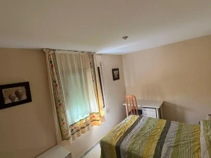 Piso de alquiler en Avenida Juan Melgarejo, 6, Vistahermosa - Fuentebravía Habitación de Piso de alquiler en El Puerto de Santa María con Terraza, Piscina y Balcón