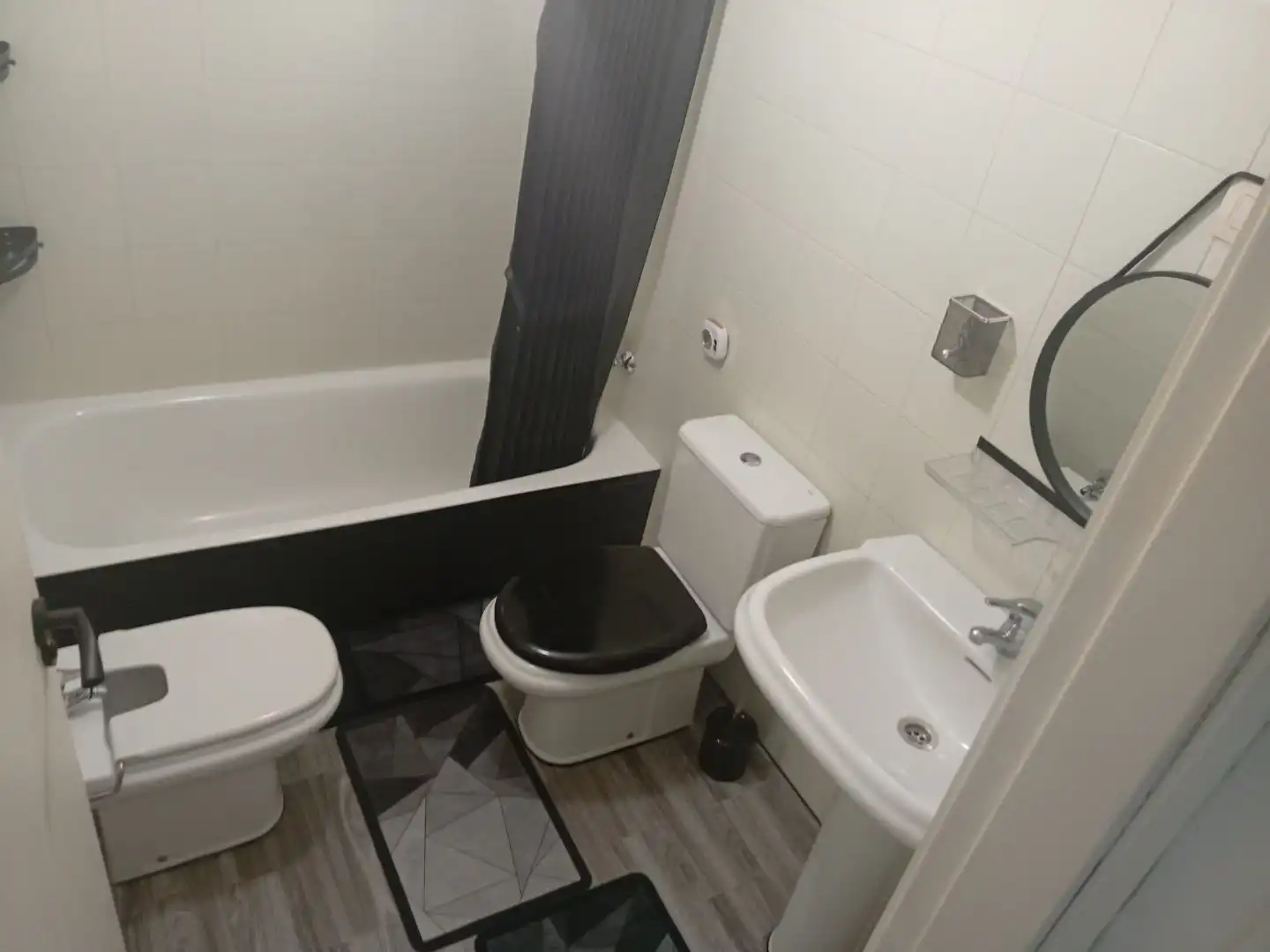 Piso en venta en Rúa Arribadas, 11, Conxo Baño de Piso en venta en Santiago de Compostela