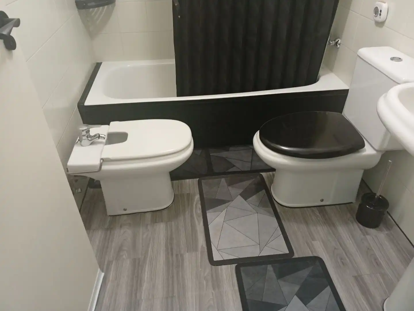 Piso en venta en Rúa Arribadas, 11, Conxo Baño de Piso en venta en Santiago de Compostela