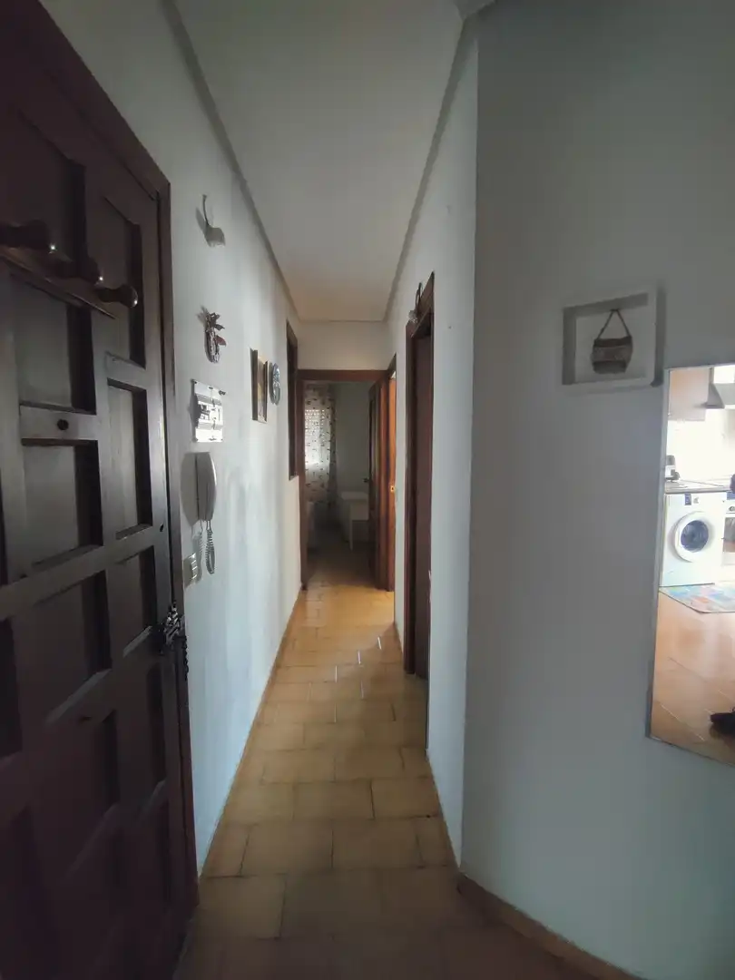 Flat for rent in Plaza Luis de Zúñiga, 13, Miralvalle - Av. Virgen del Puerto - La Data Flat for rent in Plasencia with Air Conditioner, Terrace and Balcony