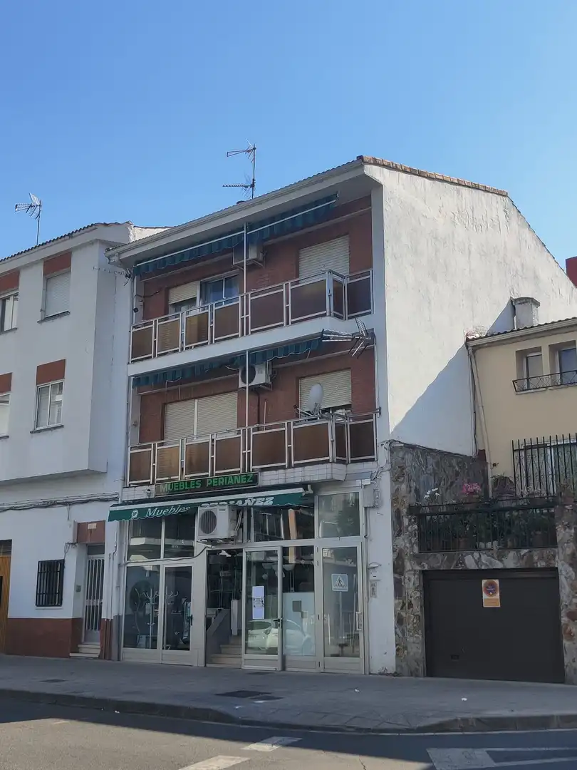 Flat for rent in Plaza Luis de Zúñiga, 13, Miralvalle - Av. Virgen del Puerto - La Data Exterior view of Flat for rent in Plasencia with Air Conditioner, Terrace and Balcony