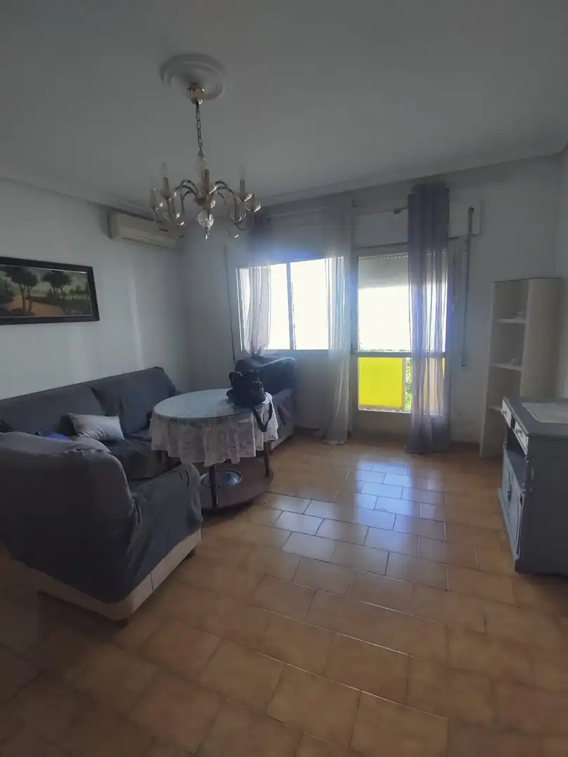 Flat for rent in Plaza Luis de Zúñiga, 13, Miralvalle - Av. Virgen del Puerto - La Data Living room of Flat for rent in Plasencia with Air Conditioner, Terrace and Balcony