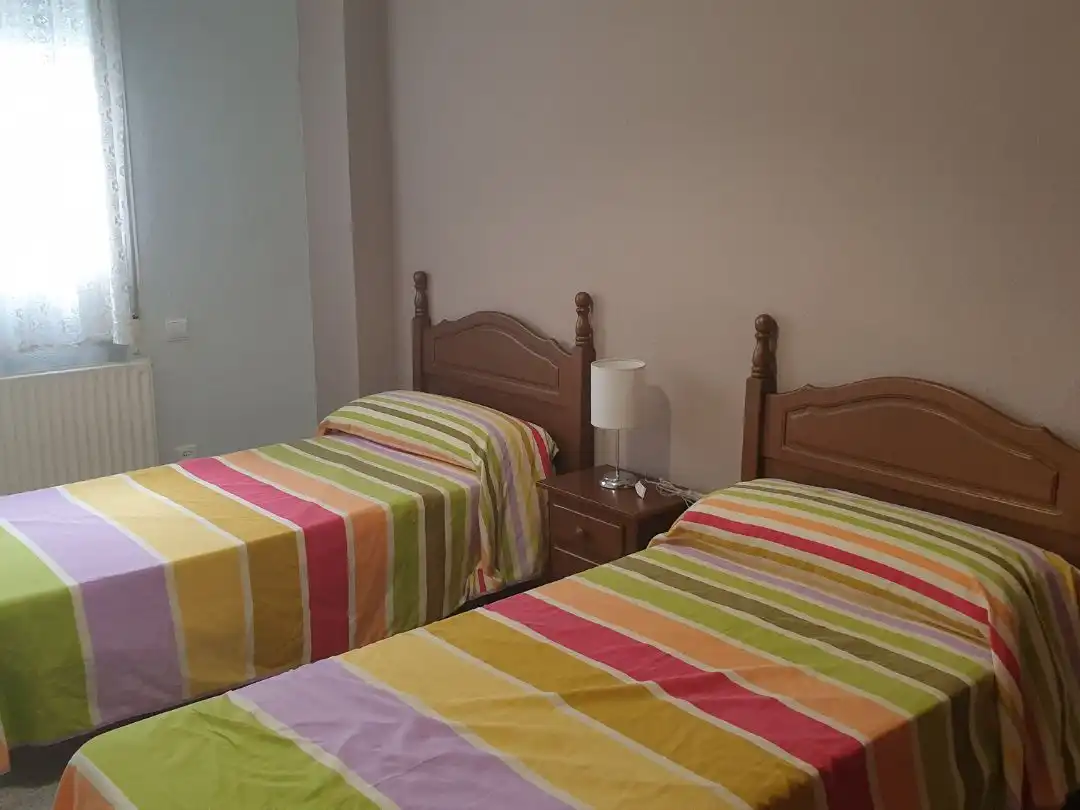 Flat for rent in Calle América, 14, Badajoz Capital Bedroom of Flat for rent in Badajoz Capital with Air Conditioner and Balcony