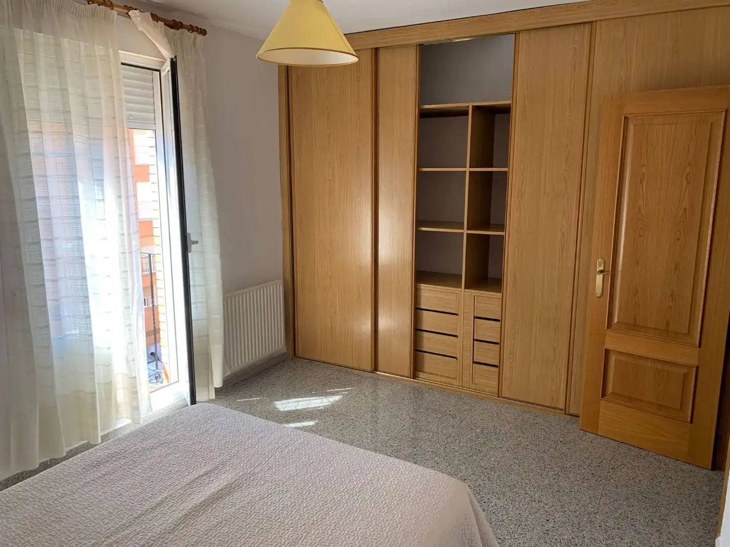 Flat for rent in Calle América, 14, Badajoz Capital Bedroom of Flat for rent in Badajoz Capital with Air Conditioner and Balcony