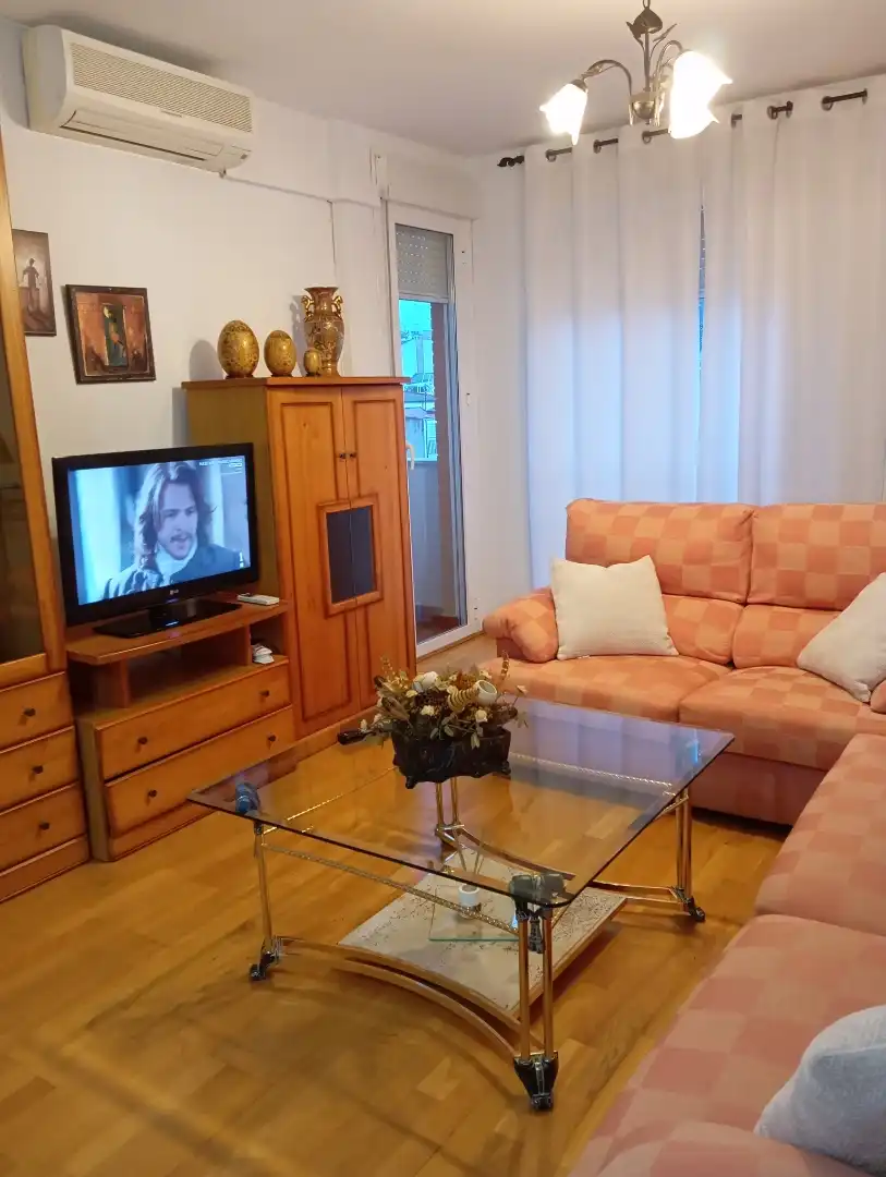 Living room of Apartments for rent in Linares  with Air Conditioner, Heating and Parquet flooring