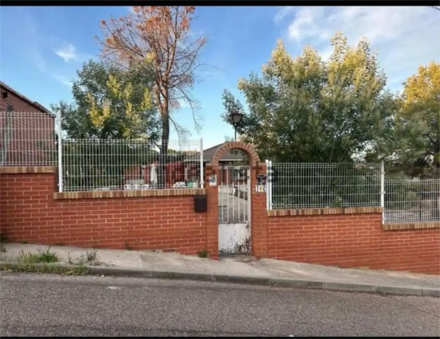 Casa o chalet en venta en Méntrida Vista exterior de Casa o chalet en venta en Méntrida con Jardín privado, Terraza y Trastero