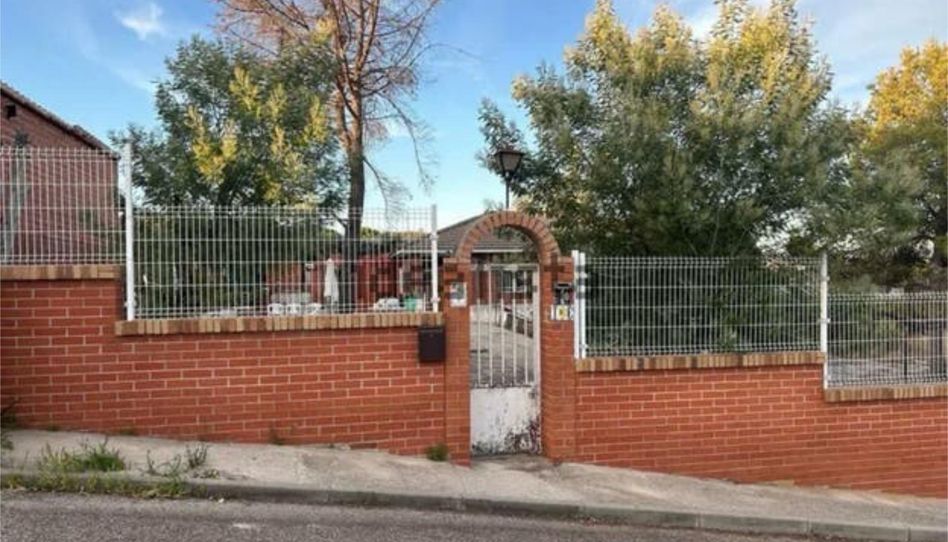 Casa o chalet en venta en Méntrida, Toledo - imagen 1 Foto 1 de Casa o chalet en venta en Méntrida, Toledo