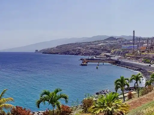 Piso en venta en Calle Los Llanos Seis, 5, La Salud - La Salle Vista exterior de Piso en venta en Santa Cruz de Tenerife Capital con Aire acondicionado
