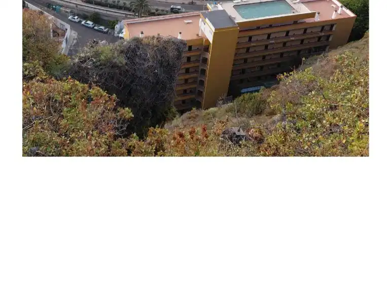 Vista exterior de Apartamento en venta en Puerto de la Cruz con Terraza, Piscina y Balcón