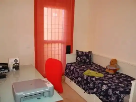 Casa o chalet de alquiler en Calle Salvia, 40, Espartinas Pueblo Habitación de Casa o chalet de alquiler en Espartinas con Aire acondicionado, Jardín privado y Piscina