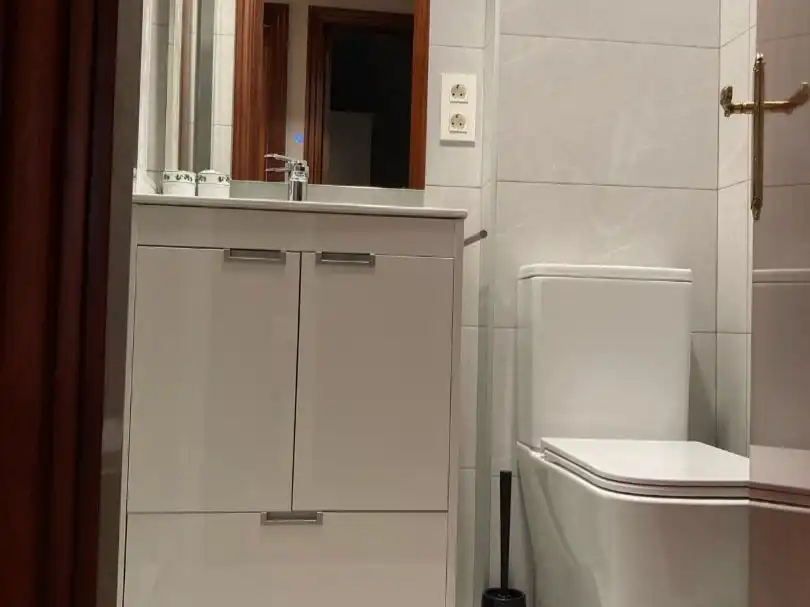 Piso en venta en Aretxalde Auzoa, 160, Lezama Baño de Piso en venta en Lezama con Calefacción, Amueblado y Balcón