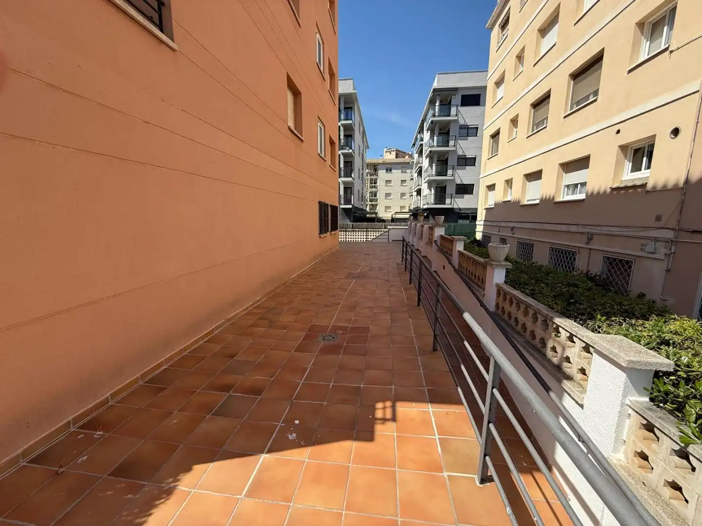 Piso en venta en Passeig Marítim de Sant Joan de Déu, 247, Segur Platja Vista exterior de Piso en venta en Calafell con Aire acondicionado, Terraza y Balcón