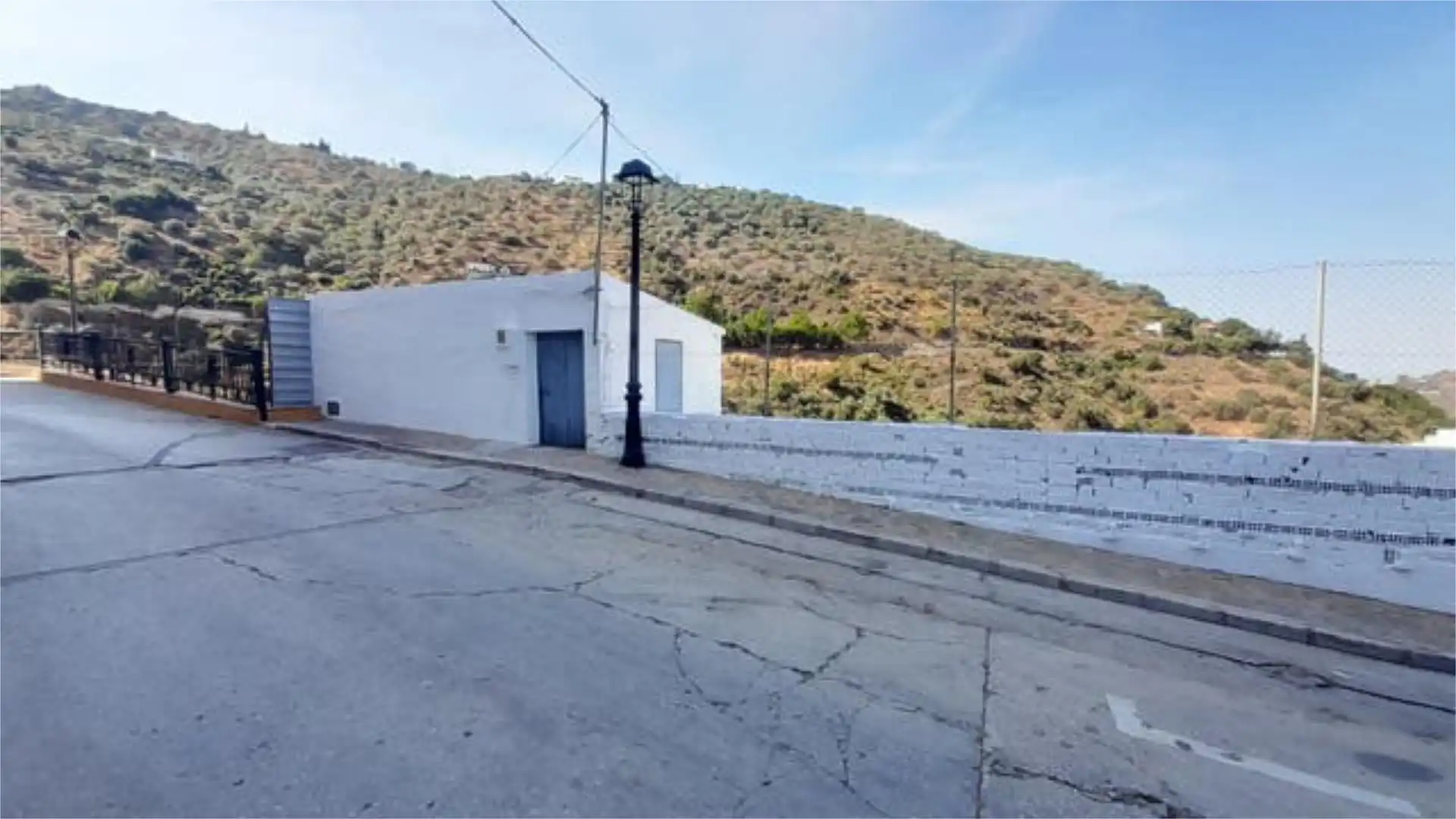 Traster de lloguer a Sayalonga Vista exterior de Traster de lloguer en Sayalonga