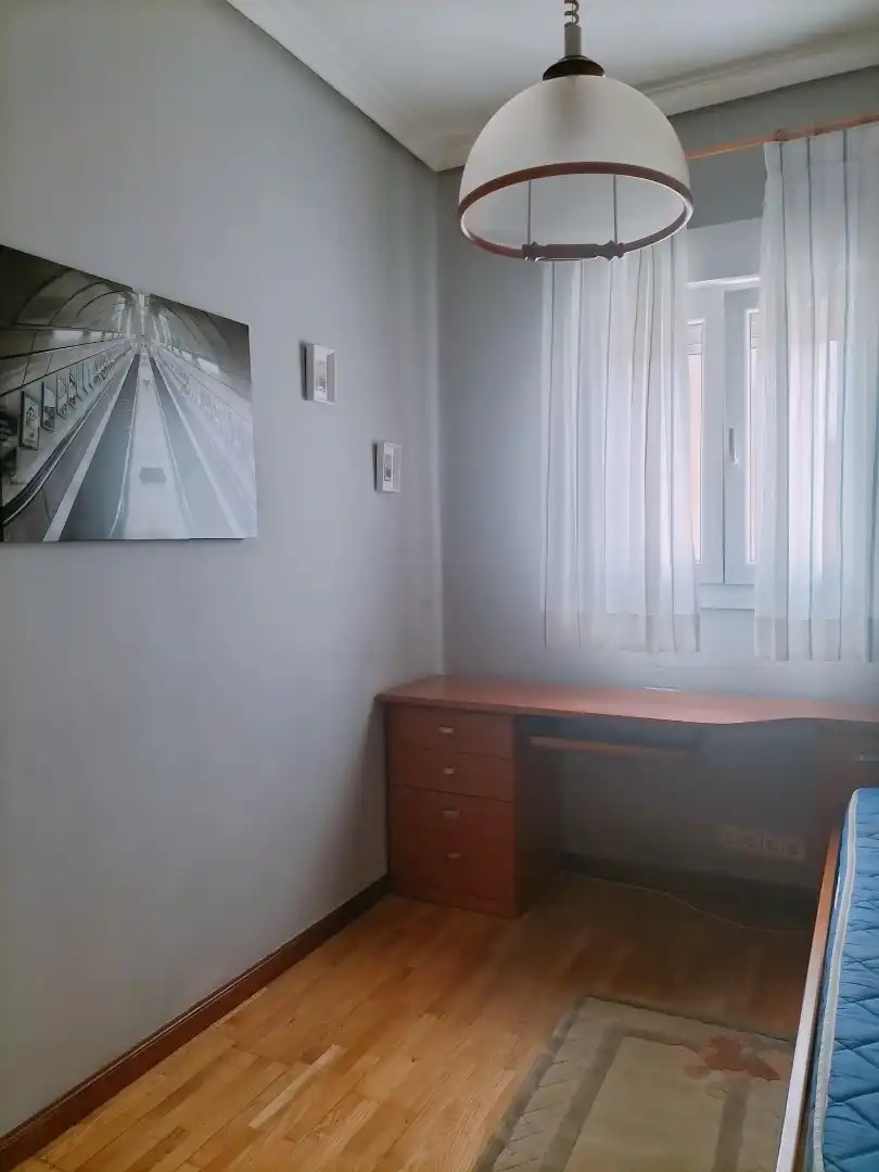 Piso de alquiler en Calle Cajo, Peñacastillo - Nueva Montaña Habitación de Piso de alquiler en Santander con Calefacción, Parquet y Amueblado