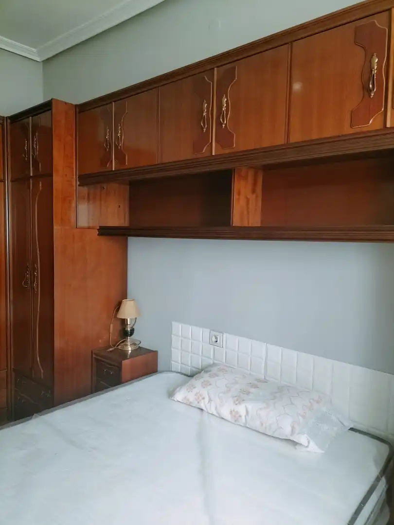 Piso de alquiler en Calle Cajo, Peñacastillo - Nueva Montaña Habitación de Piso de alquiler en Santander con Calefacción, Parquet y Amueblado