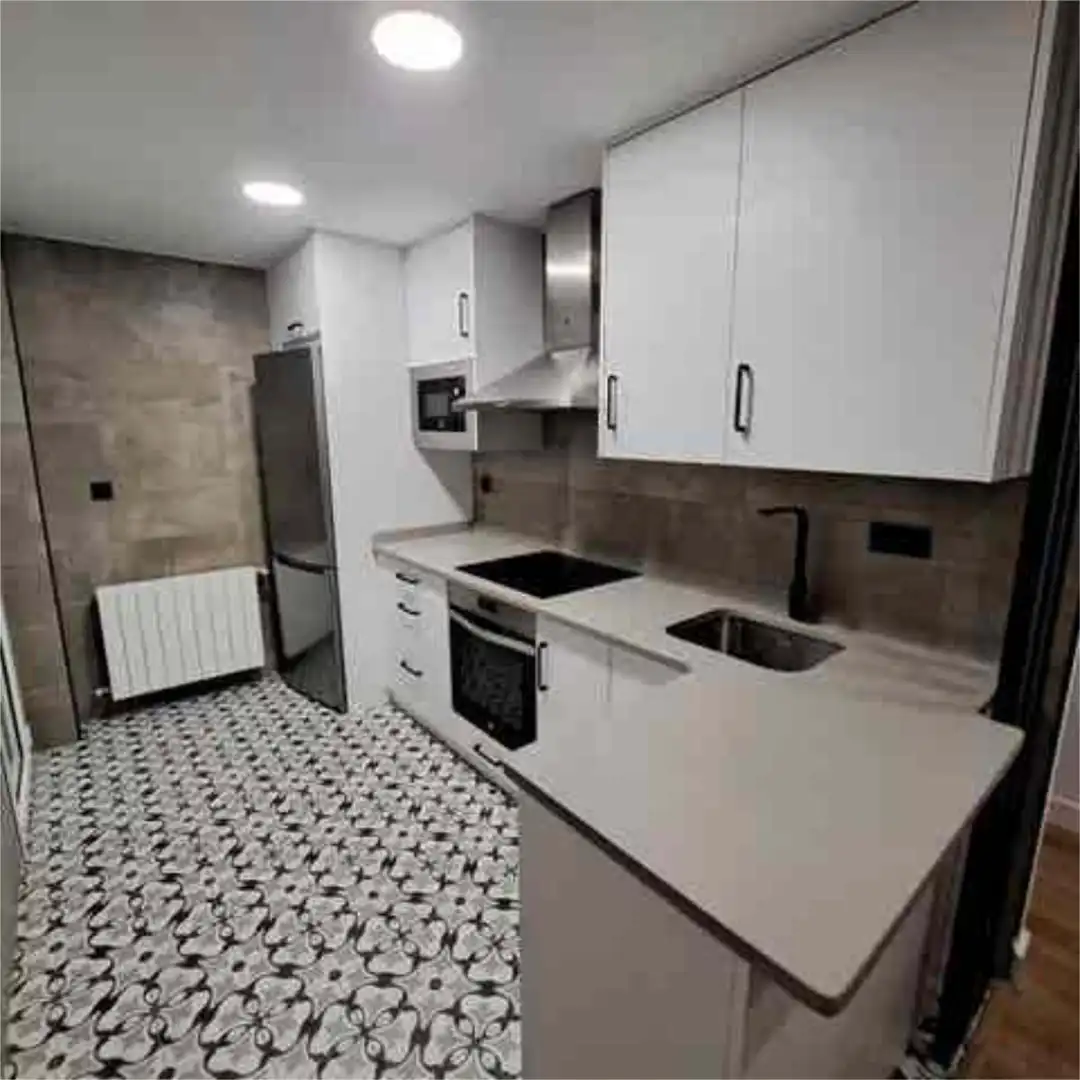 Piso de alquiler en San Pablo Cocina de Piso de alquiler en Albacete