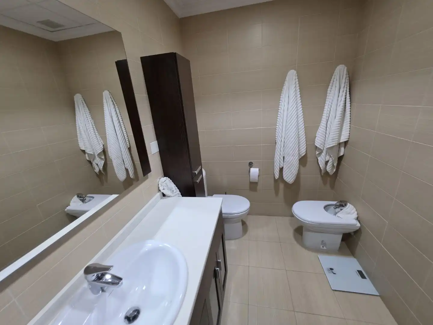 Piso de alquiler en Carrer Curtidors, 2, El Raval - Portes Encarnades Baño de Piso de alquiler en Elche / Elx con Aire acondicionado, Piscina y Balcón