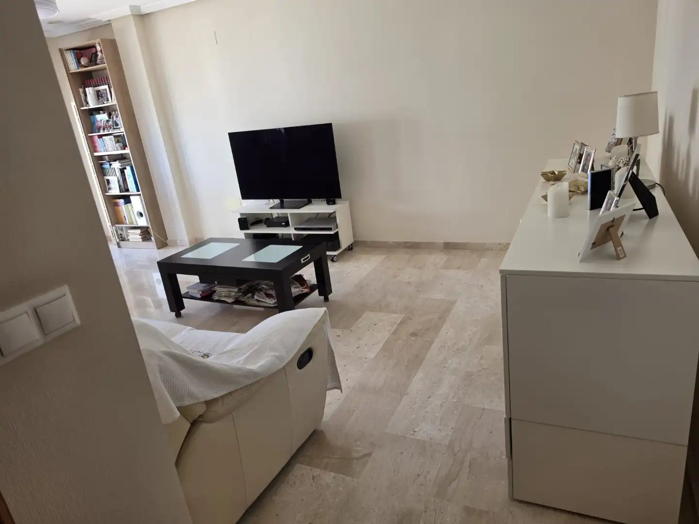 Piso de alquiler en Carrer Curtidors, 2, El Raval - Portes Encarnades Sala de estar de Piso de alquiler en Elche / Elx con Aire acondicionado, Piscina y Balcón