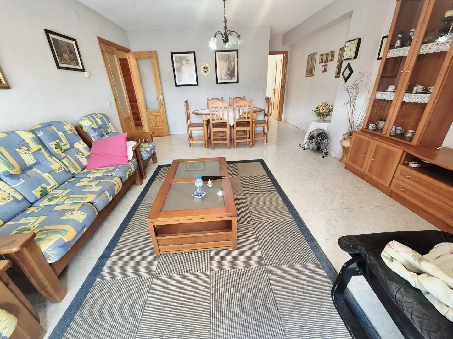Flat for rent in Camino Agua Prados, 60, Navaluenga Living room of Flat for rent in Navaluenga with Terrace, Furnished and Oven
