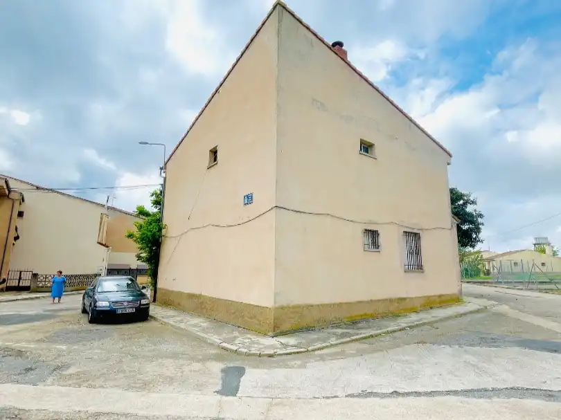 Casa o chalet en venta en Calle Máximo González, 20, Turégano Casa o chalet en venta en Calle Máximo González, 20, Turégano