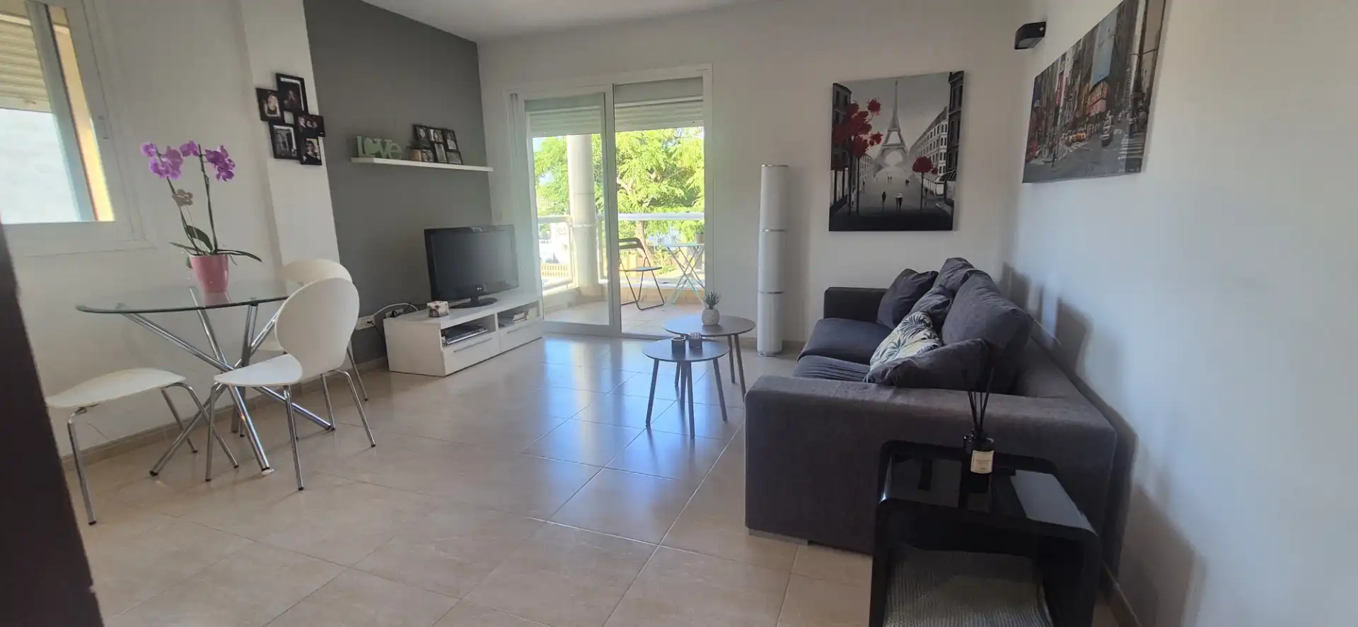 Piso en venta en Carrer Falcó, 24, Son Ferrer Sala de estar de Piso en venta en Calvià