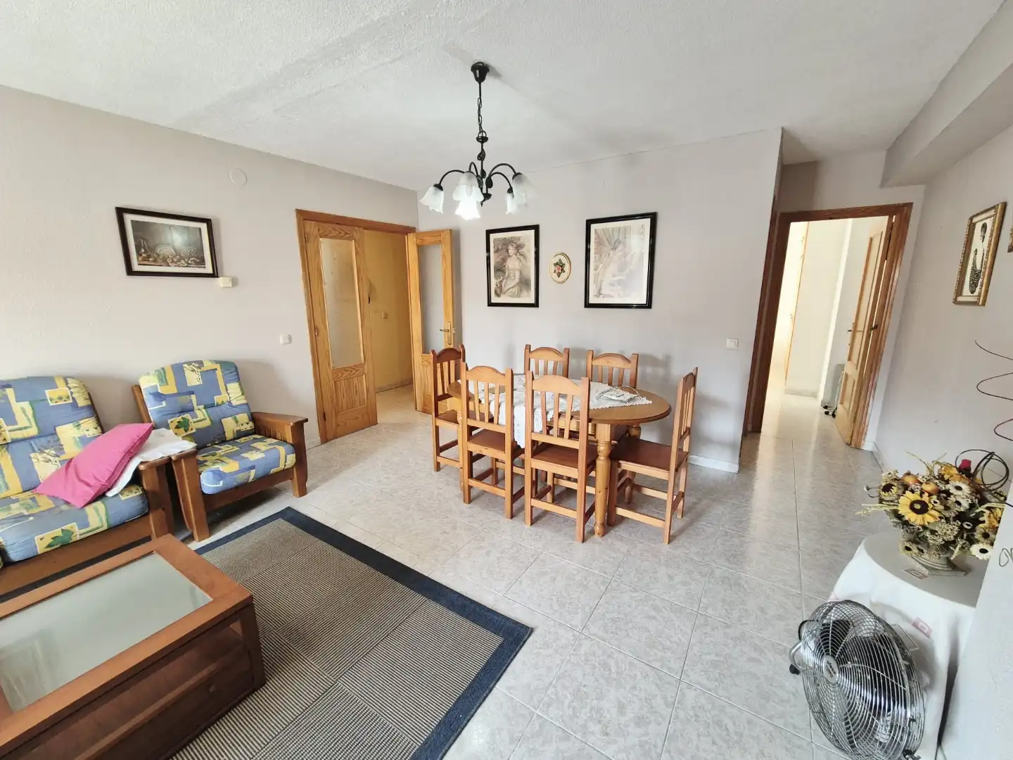 Flat for rent in Camino Agua Prados, 60, Navaluenga Living room of Flat for rent in Navaluenga with Terrace, Furnished and Oven