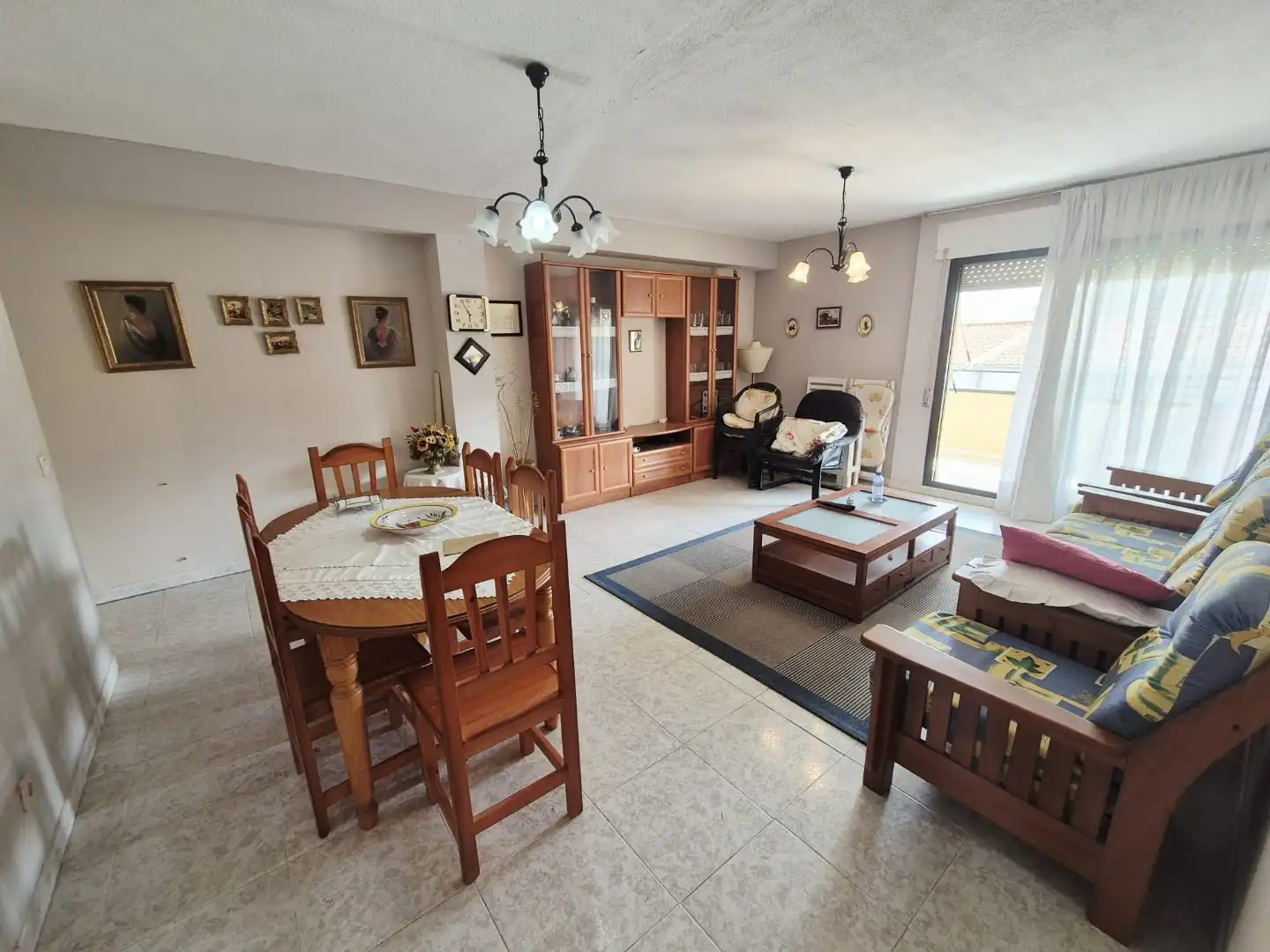 Flat for rent in Camino Agua Prados, 60, Navaluenga Living room of Flat for rent in Navaluenga with Terrace, Furnished and Oven