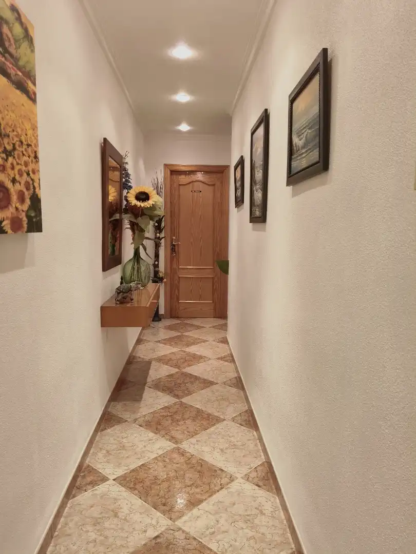 Flat for rent in Calle Maximiliano Garcia Soriano, 62, Fraternidad Flat for rent in Calle Maximiliano Garcia Soriano, 62, Fraternidad