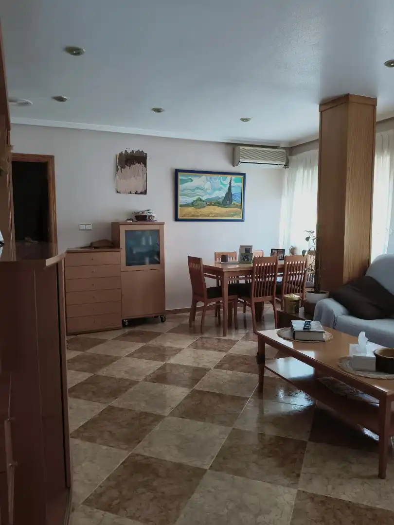 Flat for rent in Calle Maximiliano Garcia Soriano, 62, Fraternidad Flat for rent in Calle Maximiliano Garcia Soriano, 62, Fraternidad