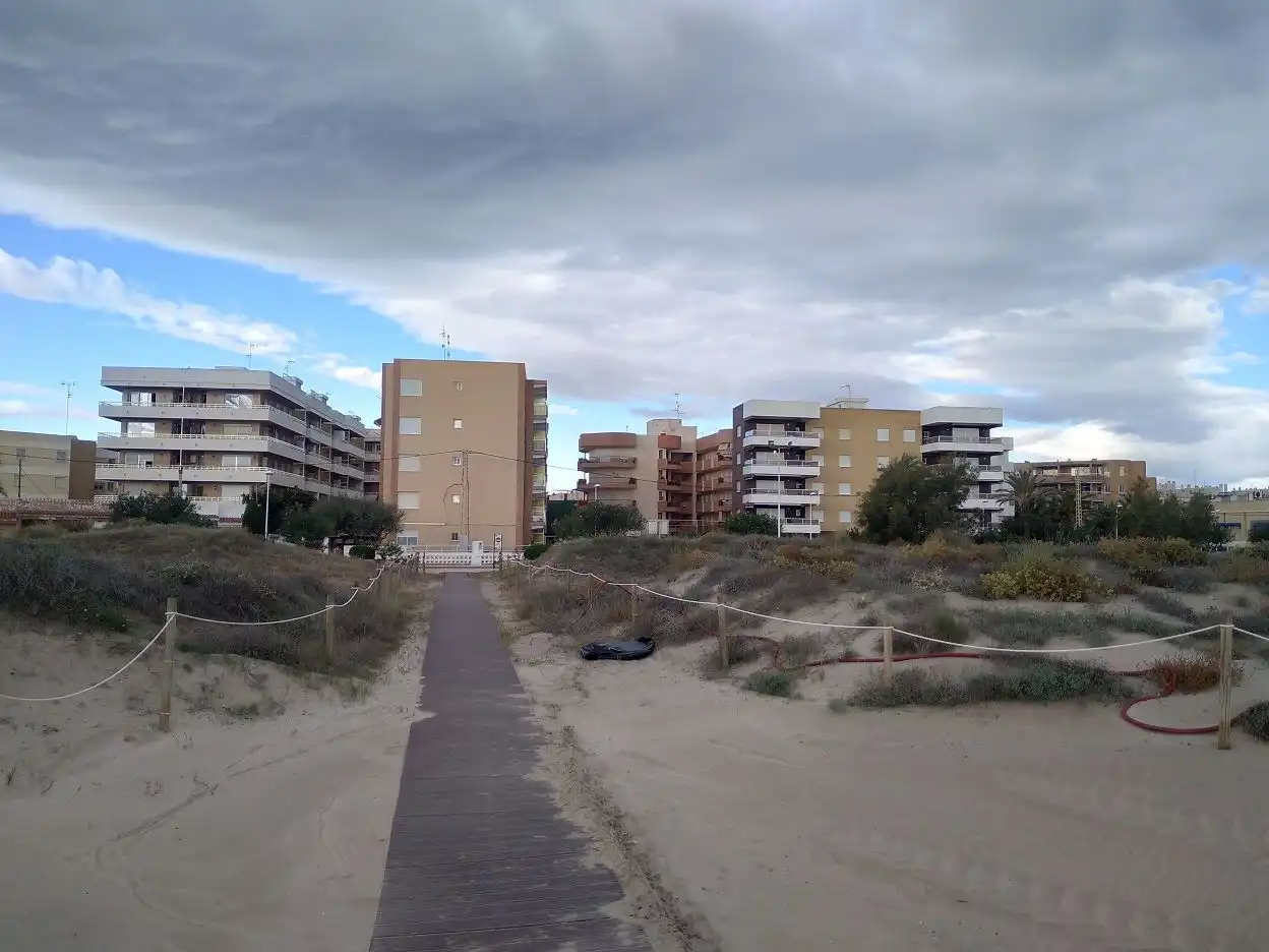 Flat for sale in Passeig 9 D'octubre, 27, Canet d'En Berenguer Exterior view of Flat for sale in Canet d'En Berenguer with Air Conditioner, Terrace and Balcony
