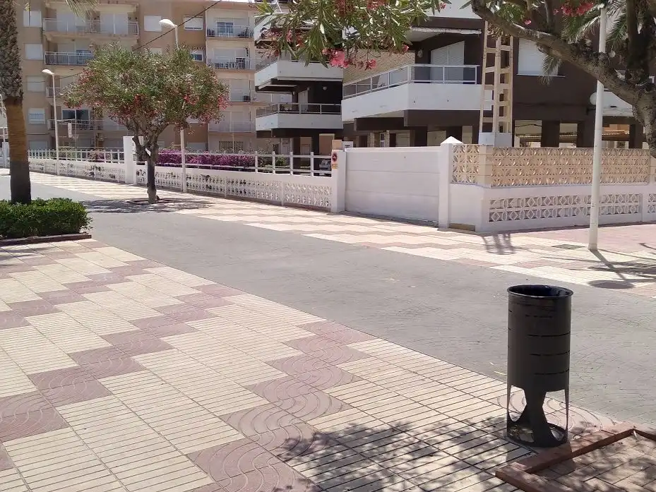 Flat for sale in Passeig 9 D'octubre, 27, Canet d'En Berenguer Exterior view of Flat for sale in Canet d'En Berenguer with Air Conditioner, Terrace and Balcony