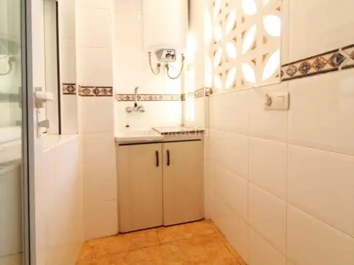 Apartamento en venta en Passeig 9 D'octubre, 27, Canet d'En Berenguer Baño de Apartamento en venta en Canet d'En Berenguer con Aire acondicionado, Terraza y Balcón