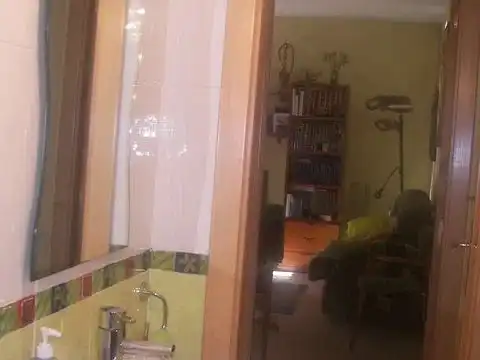 Wohnung zum Verkauf in Avenida de Las Abadias, 36, Norte Badezimmer von Wohnung zum Verkauf in Mérida mit Klimaanlage, Heizung und Privatgarten